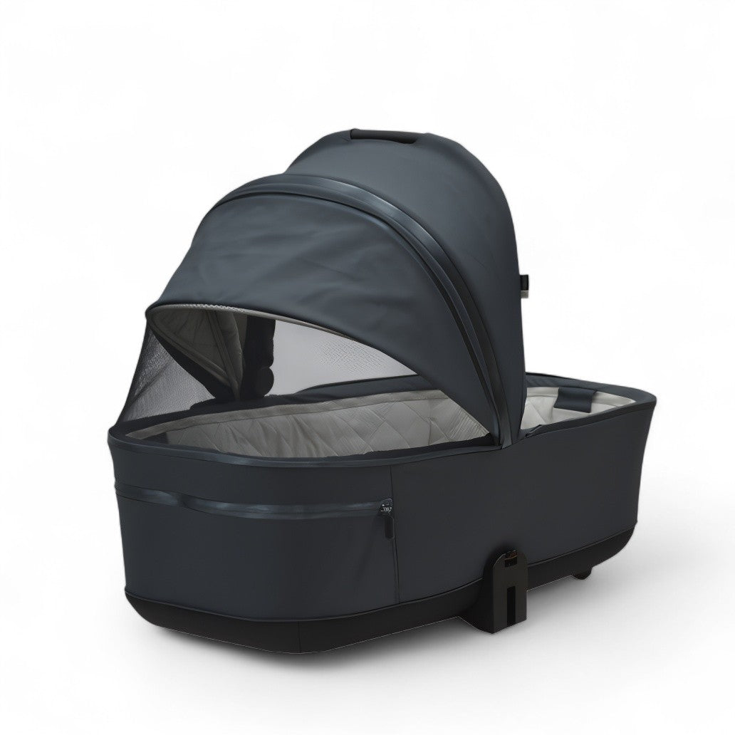 Bella III Graphite Carry Cot
