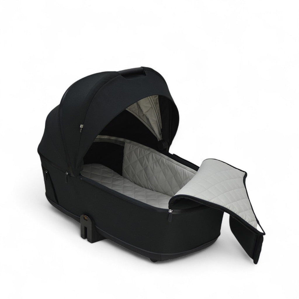Bella III Black Carry Cot