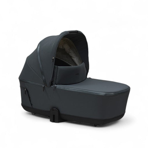 Bella III Graphite Carry Cot
