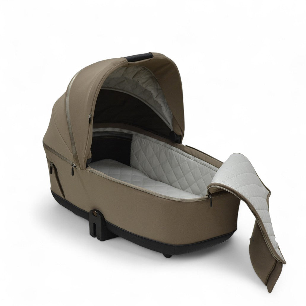 Bella III Mocca Carry Cot